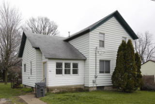 306 Depot St, Gobles MI  49055-8854 exterior
