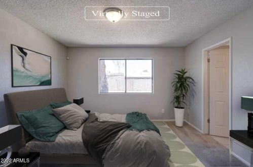 18025 33rd Ave, Phoenix AZ  85053-1648 exterior