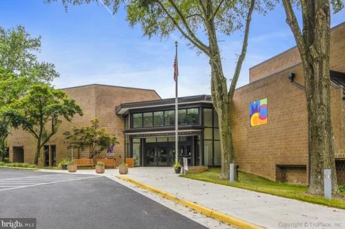 1730 Great Falls St, Mc Lean VA  22101-5063 exterior