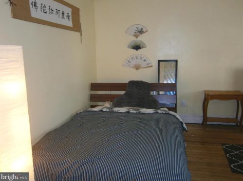 505 49 St, Philadelphia PA 19143-2001 exterior