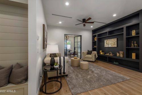 6841 12th Ave, Phoenix AZ  85013-1021 exterior