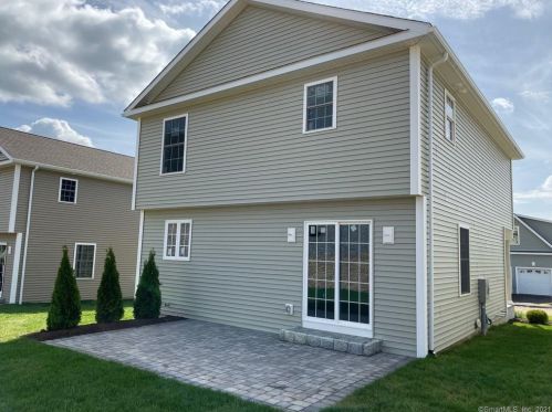 36 Rowland Farm Rd, Seymour, CT 06478-1265