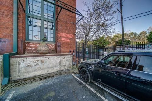 170 Boulevard, Atlanta GA 30312-2325 exterior