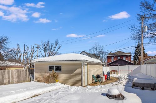 716 Cowles Ave, Joliet IL 60435-5915 exterior