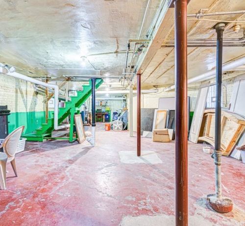 4937 Monticello Ave, Chicago IL 60647-1132 exterior