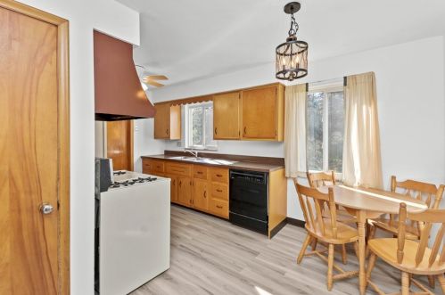 418 Neola Cir, Pittsburgh PA exterior