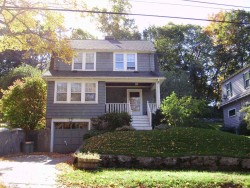 64 Warren St, Newton, MA 02459-2360