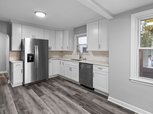 2953 43, Milwaukee WI 53219-3402 exterior