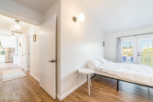 3201 Cherry Ave, Tucson AZ  85719-2219 exterior