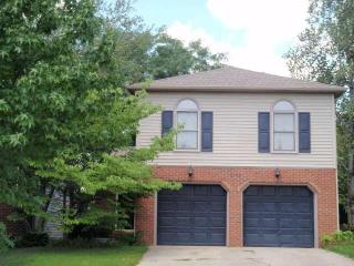 2169 Fort Harrods Dr, Lexington KY  40513-1000 exterior