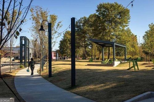 1437 Kenilworth Dr, Atlanta GA 30310-3943 exterior