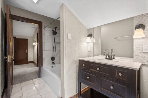 434 Elmer St, Pittsburgh PA 15218-1413 exterior