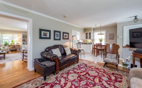 1114 Douglas Ct, Waukegan IL exterior