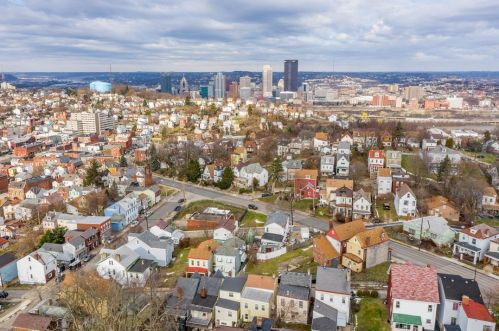 920 Freeland St, Pittsburgh PA 15210-1646 exterior