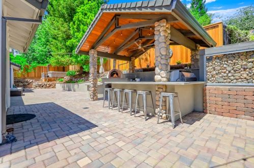 150 Goodell Rd, Folsom, CA 95630-5272