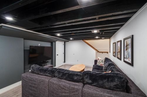 1610 Madison St, Madison WI  53711-2122 exterior