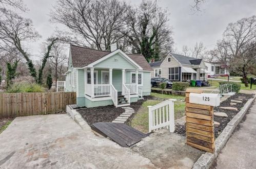 125 Burbank Dr, Atlanta, GA 30314-2520