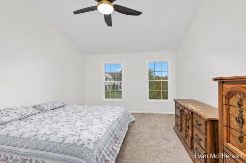 2114 Gettysburg Dr, Grand Rapids MI 49508-6560 exterior