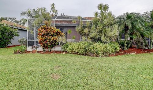 5827 Is Reach Ln, Boynton Beach FL exterior