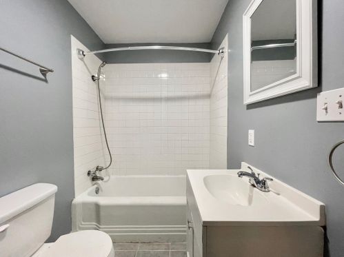 1054 Amity Ave, Meskegon MI  49442-3711 exterior