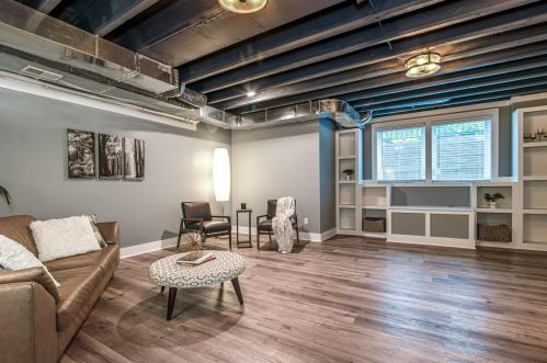 115 Logan St, Grand Rapids MI 49503-5457 exterior