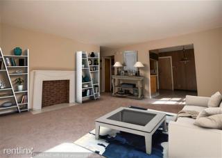 6150 Dupree Ave, Saint Louis MO  63135-3217 exterior