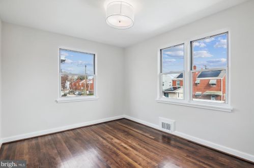 4963 12 St, Washington DC 20003-1414 exterior