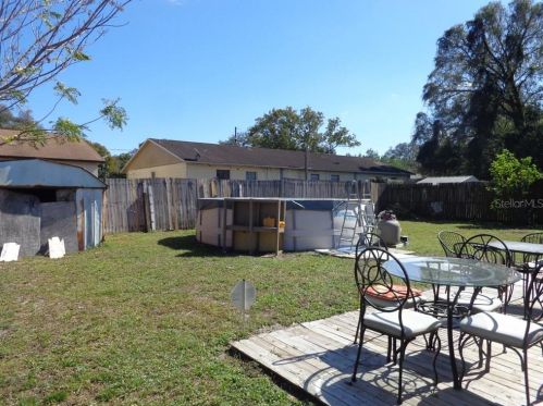 9807 11 St, Tampa FL 33612-8150 exterior