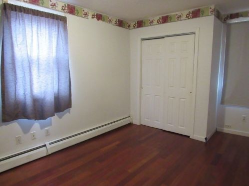 2 Highland St, Woburn MA 01801-5125 exterior