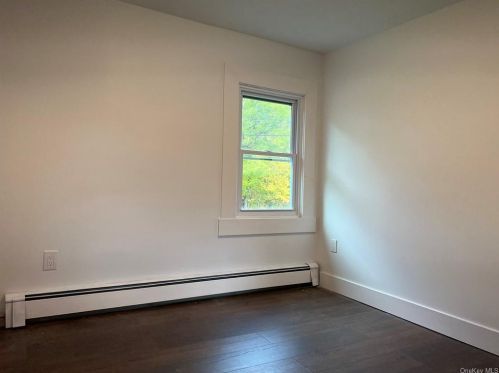 126 Overlook Rd, Poughkeepsie NY  12603-6200 exterior