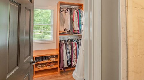 572 Spring Cave Rd, Spring Bluff MO exterior