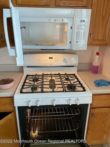 159 Joan Ter, Trenton NJ  08629-1010 exterior