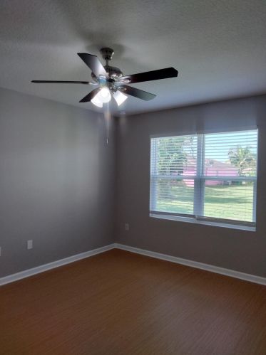 368 Camrose St, Fort Pierce FL  34983-1530 exterior