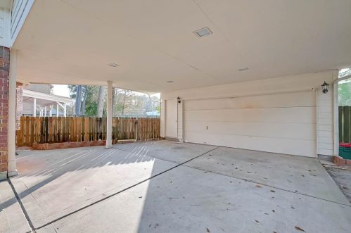 4331 Meadow Springs Dr, Humble TX 77339-1859 exterior