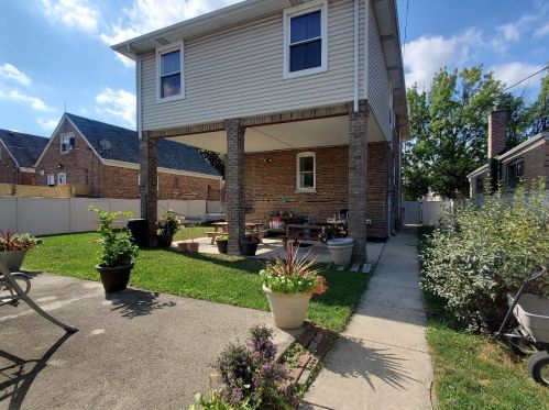 5643 Meade Ave, Chicago, IL 60638-3503