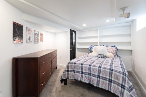 1196 Holland St, Bham MI 48009-6848 exterior