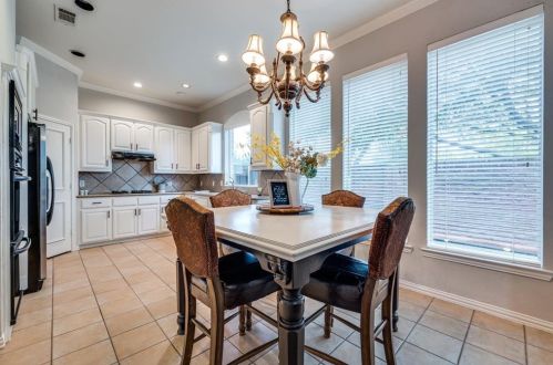 48 Emerald Pond Dr, Frisco TX 75034-8587 exterior