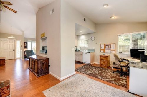 117 Sombrero Way, Folsom CA 95630-2223 exterior