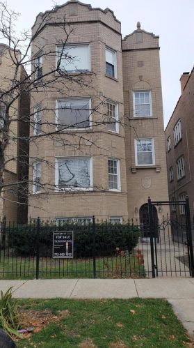 6147 Mozart St, Chicago, IL 60659-2549
