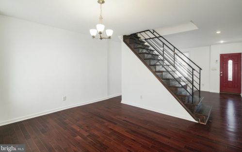 2645 Emerald St, Philadelphia PA 19134-2033 exterior