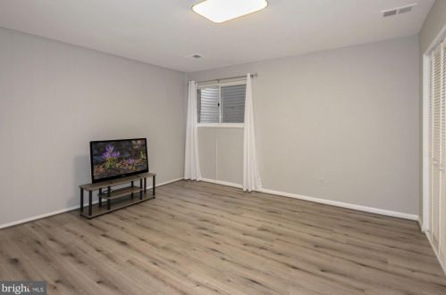 316 New Mark Esplanade, Rockville MD 20850-2750 exterior