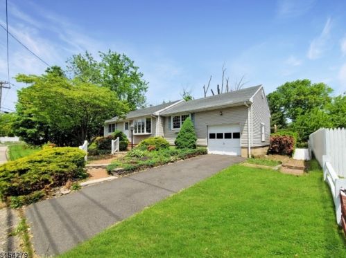 355 Maple Ave, Bound Brk, NJ 08805-1236