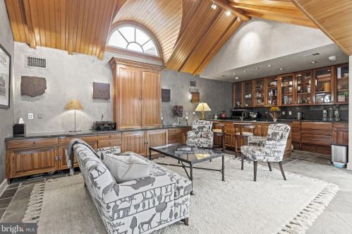 3005 45th St, Washington DC 20016-3528 exterior