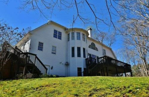 5565 Riverwalk Ct, Gainesville GA 30506-2987 exterior