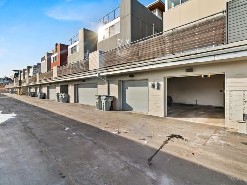 907 Reservoir Ave, Milwaukee WI  53212-3483 exterior