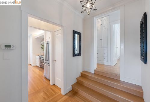 1243 Martin Luther King Jr Way, Berkeley CA 94709-1979 exterior