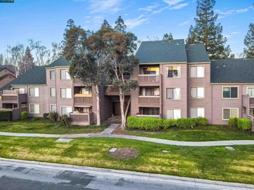 710 Teatree Ct, San Jose CA 95128-4725 exterior