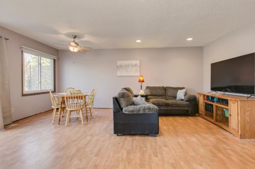 3967 Granada Ave, Saint Paul MN 55128-2847 exterior