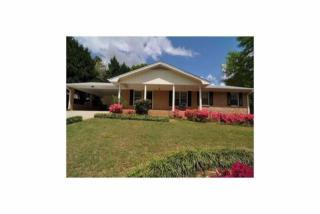 2631 Kings Cir, Lawrenceville GA  30044-4448 exterior