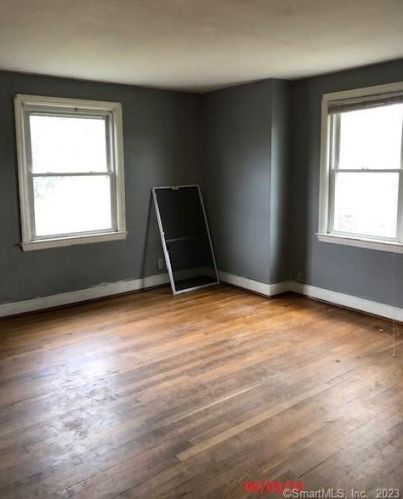 71 Forbes St, Hartford CT 06108-3717 exterior